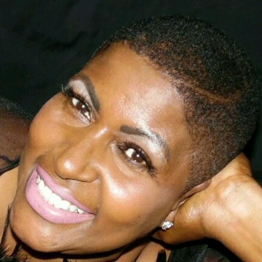 Meet your Posher, Teresa